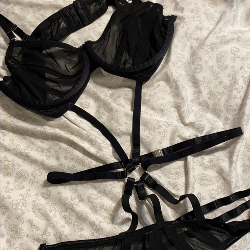 Lingerie Set ❤️❤️ - Picture 4 of 4